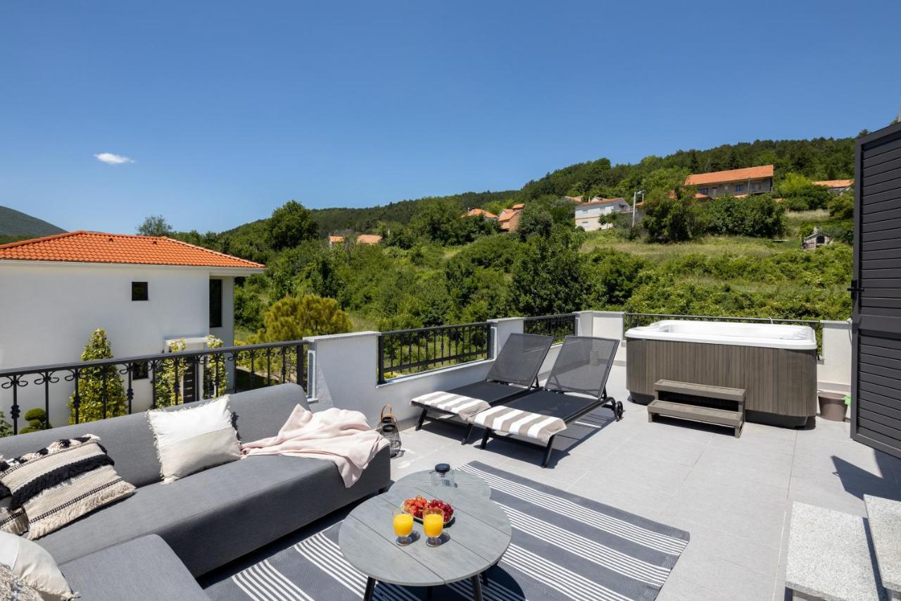 3 Luxury Bedroom Emma Apartment Sinj